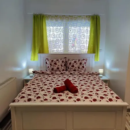 Apartment Castle *